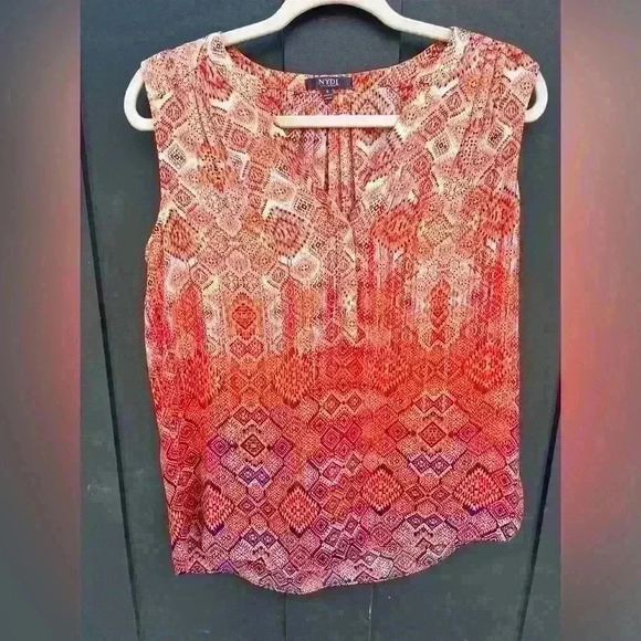 NYDJ Pintuck Floral Sleeveless Blouse Size Small - Picture 2 of 11